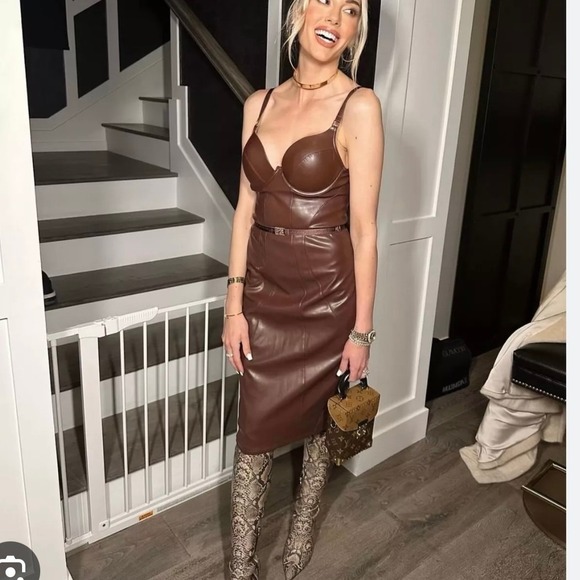 Honey Birdette Emily Deep Mahogany Faux Leather Dress NWT Size XS - Picture 4 of 16